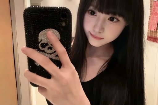 色字头上一把刀!知名女星曝陈小春猛料好男人人设崩塌 色字头上一把刀!知名女星曝陈小春猛料好男人人设崩塌