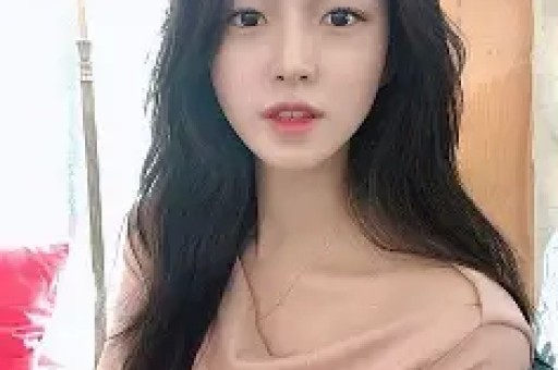 他是国家一级演员二婚娶小妻子把丧子的岳父母当亲生父母孝顺