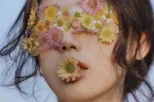 男艺人被指高铁占座网友称“小牌大耍”官方公布调查结果