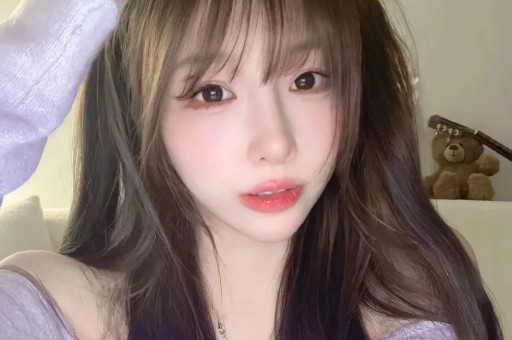 陪玩陪睡算啥？高尔夫球事件带着女儿找三姐王晶再曝大瓜